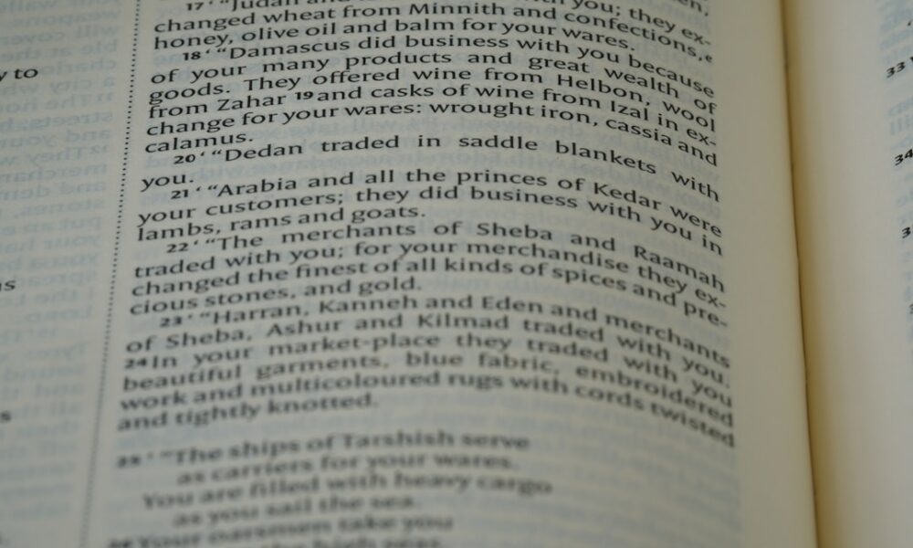 découvrez notre glossaire bdsm complet pour comprendre les termes, pratiques et concepts essentiels de cet univers avec clarté et respect.