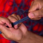 découvrez l'univers du bdsm : pratiques, sécurité et consentement pour une exploration respectueuse et enrichissante.