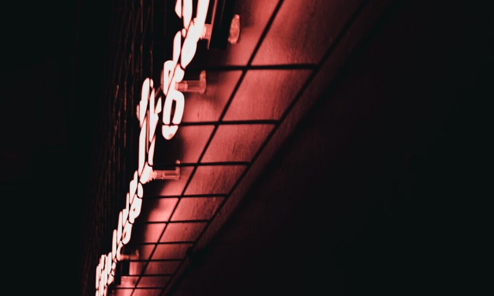 découvrez l'univers du furry bondage, une pratique combinant l'esthétique furry et l'art du bondage, pour des expériences uniques et sensuelles en toute sécurité.