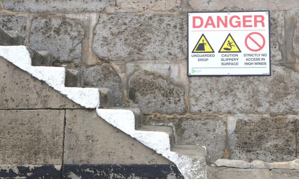 évaluation des risques : analyse complète pour identifier, évaluer et gérer les dangers potentiels afin d'assurer la sécurité et la conformité de votre organisation.